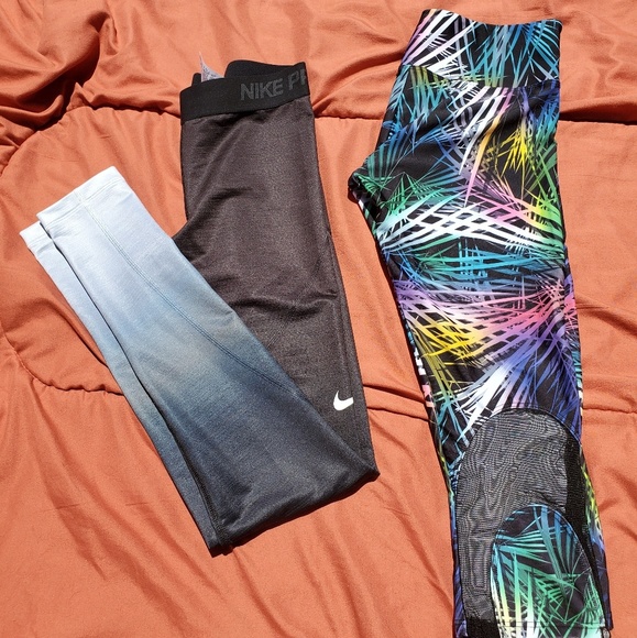 ***SOLD*** Workout bundle - Picture 3 of 3